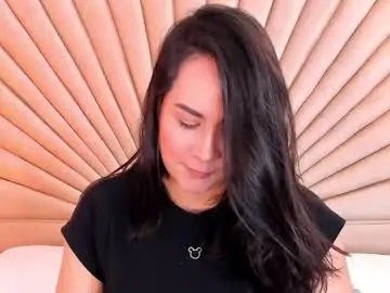 saelivrae – webcam model profile photo Image 5