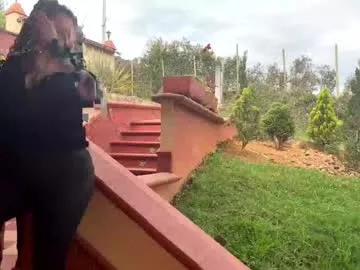 avroraromance – webcam model profile photo Image 4