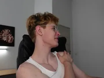 mon1_day – webcam model profile photo Image 4