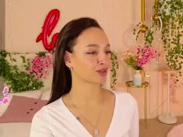 EvieEvans – webcam model profile photo Image 2