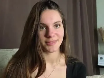 SssMmm69 – webcam model profile photo Image 3