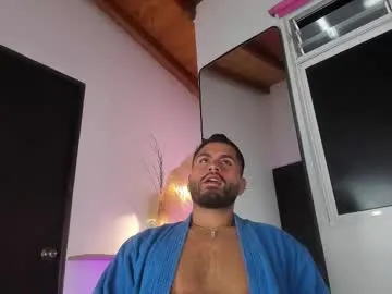 sbouchikh03 – webcam model profile photo Image 2