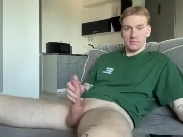 Keep_us_wild – webcam model profile photo Image 18