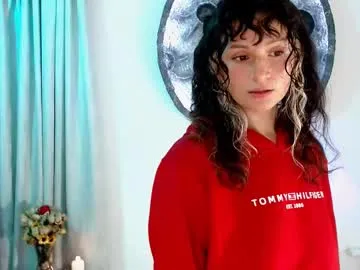 sweetyiris – webcam model profile photo Image 10