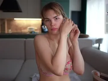 ASUKA-TV – webcam model profile photo Image 11