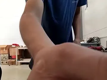 brutusk1 – webcam model profile photo Image 2