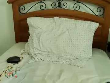 HopeHeaven – webcam model profile photo Image 2