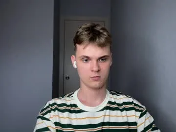 kinksubbydubby – webcam model profile photo Image 4