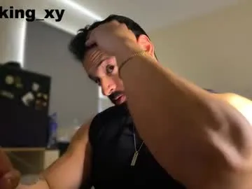 powq05 – webcam model profile photo Image 4