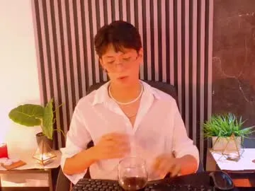 dirtypub – webcam model profile photo Image 4