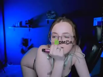 luna_berryy Image 9