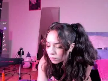 bambi_lu – webcam model profile photo Image 2