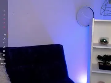 lunaclarxx – webcam model profile photo