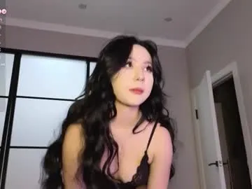 kamila_flower – webcam model profile photo Image 14