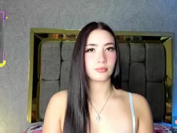 IORio2 – webcam model profile photo Image 9