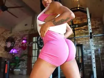 demieliss – webcam model profile photo Image 4