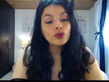 lust_mom Image 4