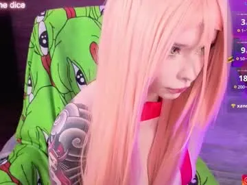 uwuxo – webcam model profile photo Image 3