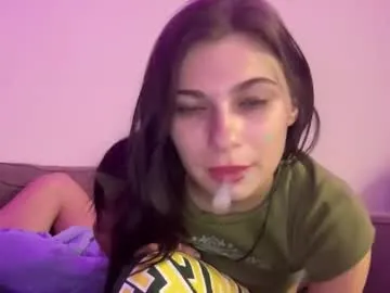 Youlalia – webcam model profile photo Image 16