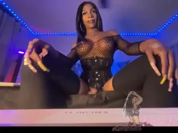 liannalawson – webcam model profile photo Image 15