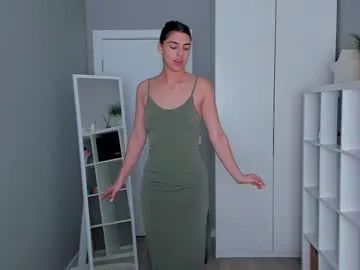 Linnea – webcam model profile photo Image 4