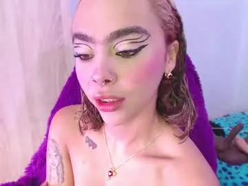 Awesomelusty – webcam model profile photo Image 10