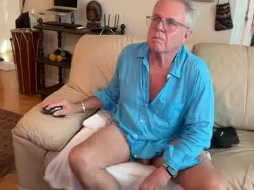 madmanacrossthewater – webcam model profile photo