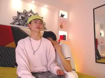 bandohusbando – webcam model profile photo Image 4