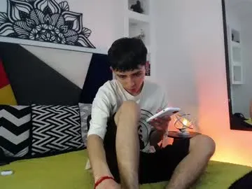 bandohusbando – webcam model profile photo Image 8