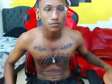 faplex – webcam model profile photo Image 4