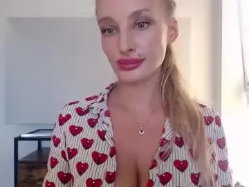 sigmasian – webcam model profile photo Image 3