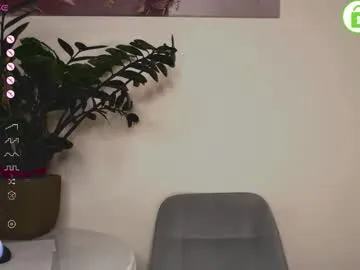 mayadashaaa – webcam model profile photo Image 19