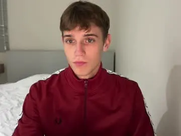 luciancrowe – webcam model profile photo Image 2