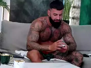 glasses_cat – webcam model profile photo Image 8