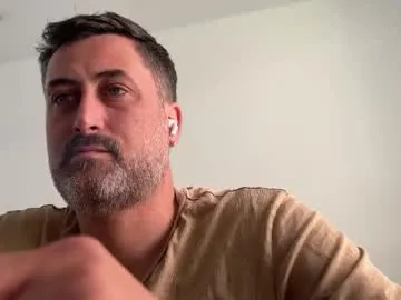 Taanni – webcam model profile photo Image 7