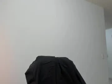 HopeHeaven – webcam model profile photo Image 11