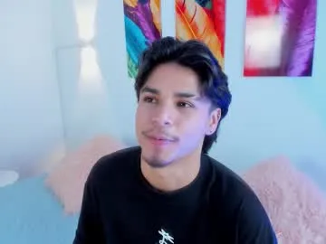 xunybany – webcam model profile photo Image 17