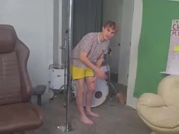 LuckyStar – webcam model profile photo Image 10