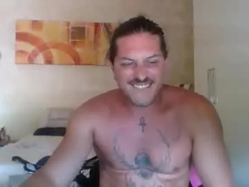 cumband – webcam model profile photo Image 13