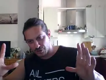 cumband – webcam model profile photo Image 3