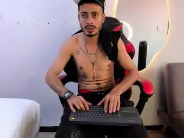 Cutenikkibaby – webcam model profile photo Image 13