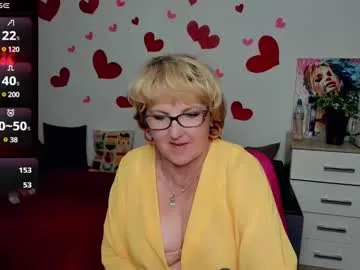 PinkyPai – webcam model profile photo Image 2