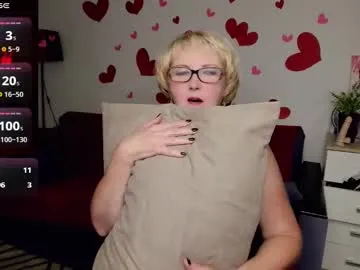 PinkyPai – webcam model profile photo Image 7