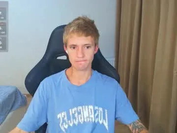 mon1_day – webcam model profile photo Image 13