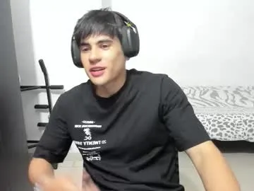 alexxx_d – webcam model profile photo Image 4