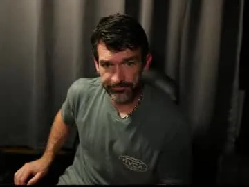 mon1_day – webcam model profile photo Image 18