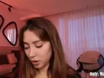 bigjuicy_67 – webcam model profile photo Image 13