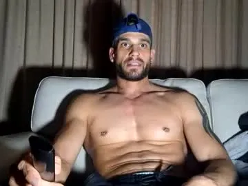 octavarium211 – webcam model profile photo Image 9