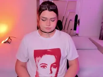 sunsets – webcam model profile photo Image 13