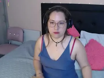 manussa69 – webcam model profile photo Image 14